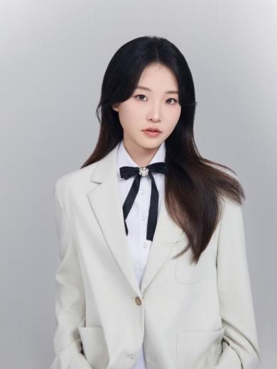 闻铭