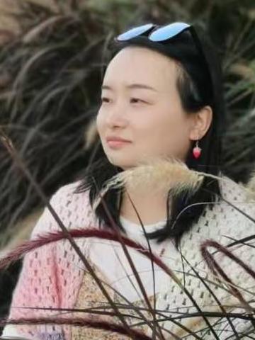 副教授 索玉婵