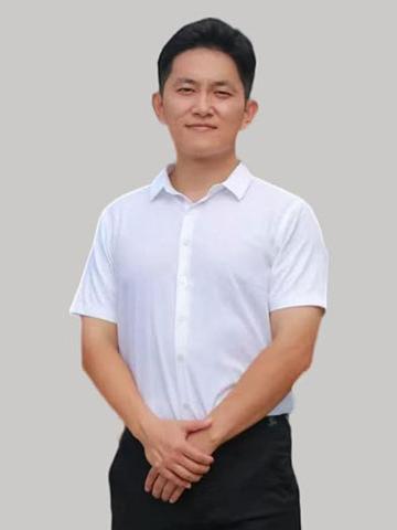 程俊