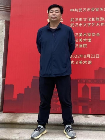 副教授 何雪波